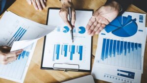 پذیرش فناوری در اقتصاد ناپایدار